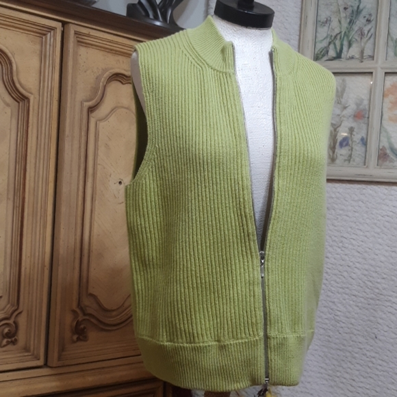 Westbound Jackets & Blazers - Womens Green Knit Vest Sz Large Jacket Sweater Zip up Sleeveless B2